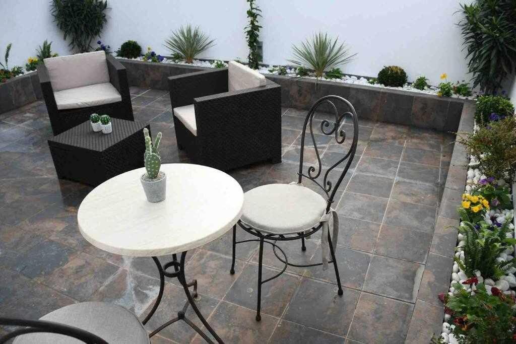X C Apartamentos Morales & Arnal Ronda Luaran gambar